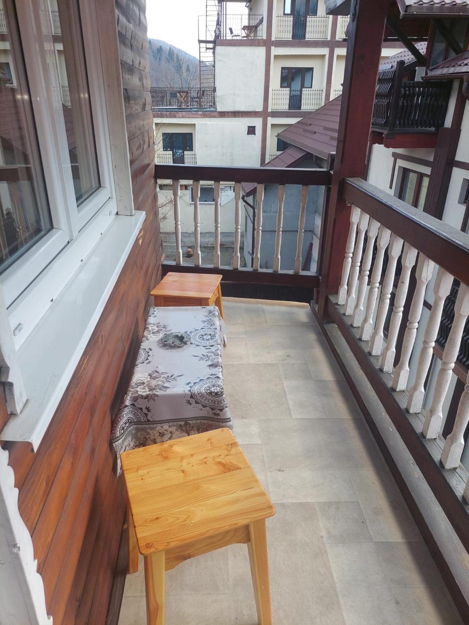 Vila Georgia Sinaia Ngoại thất bức ảnh